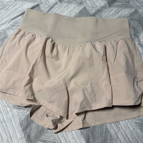 JoyLab Shorts - Picture 2 of 3
